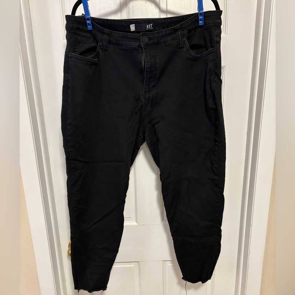 Black Kut from the Kloth Donna Ankle Jeans